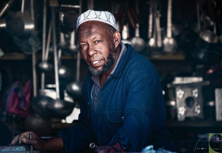 Uomo Caravaserraglio Eritrea.png